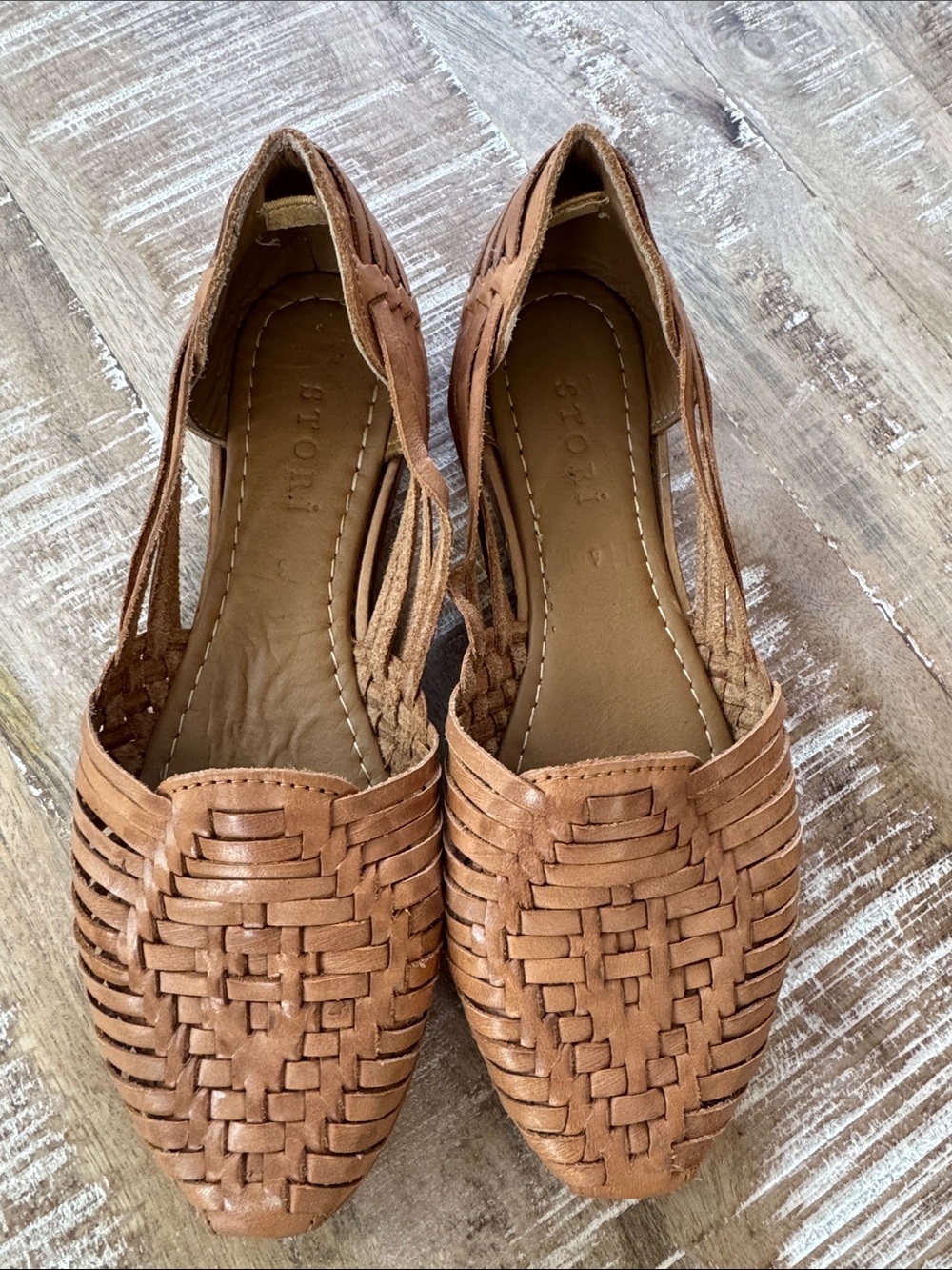 Stori Huarachi Leather Flats - Picture 2 of 7